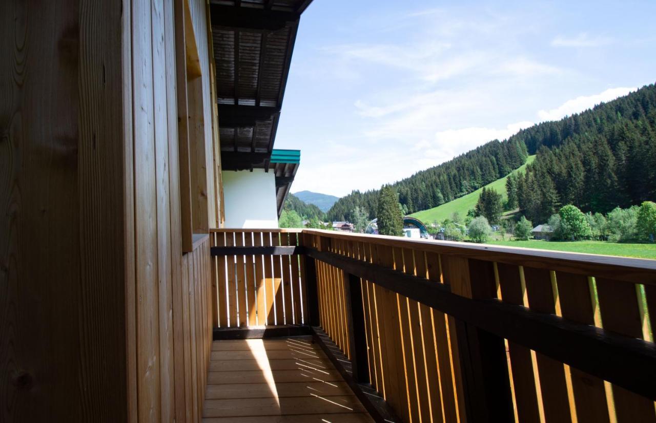 Hotel Essl In Filzmoos Exterior foto